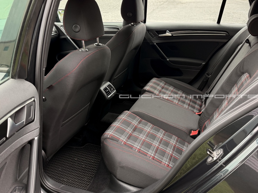 2015 Volkswagen Golf GTI SE - Photo 25