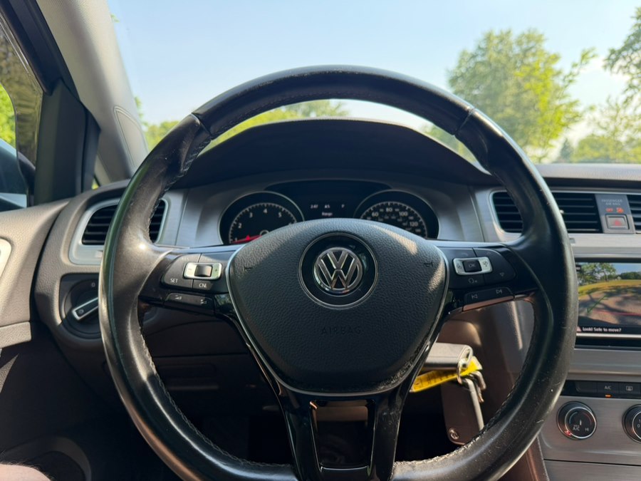 2017 Volkswagen Golf SportWagen S - Photo 14