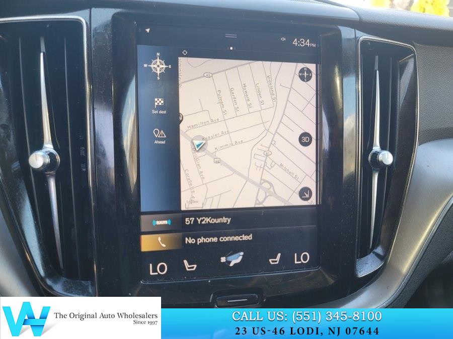 2018 Volvo XC60 Momentum - Photo 16