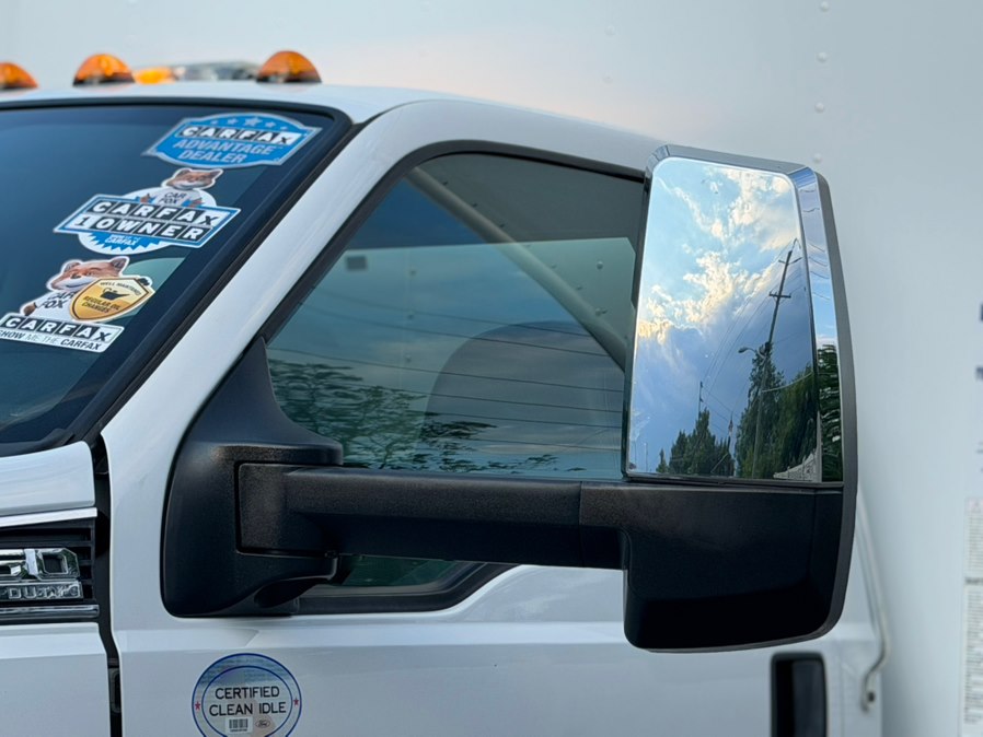 2022 Ford F-650 - Photo 14