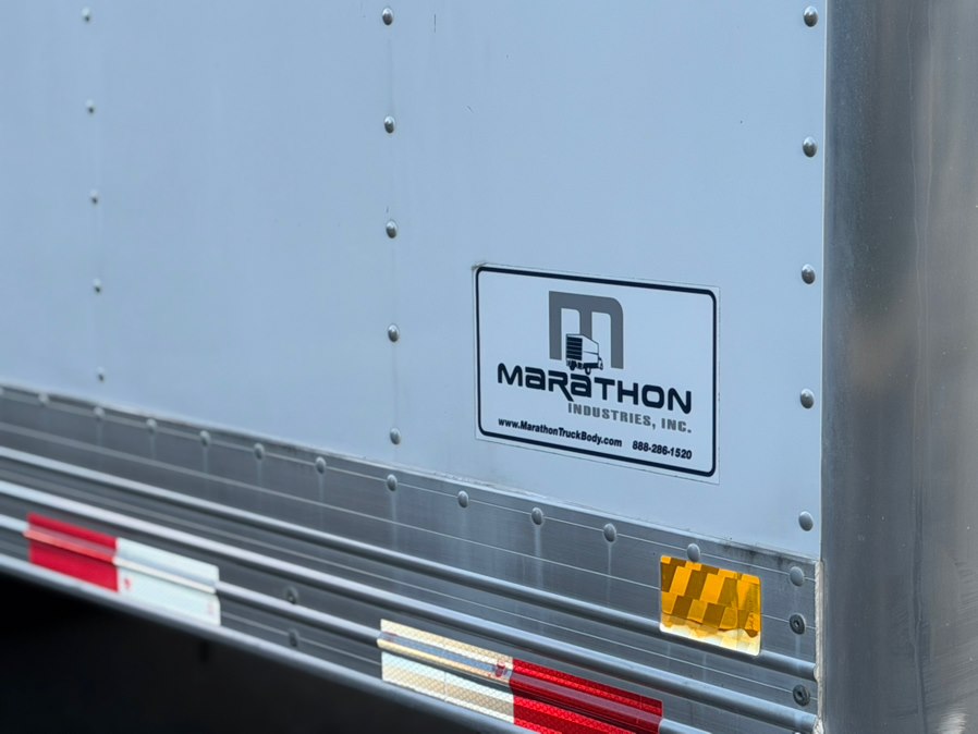 2022 Ford F-650 - Photo 47