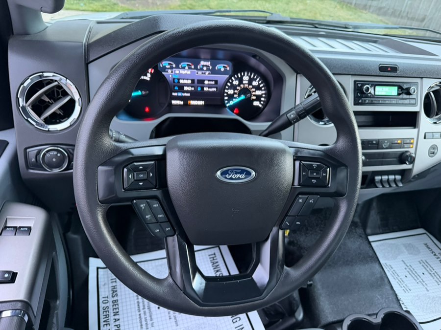 2022 Ford F-650 - Photo 30