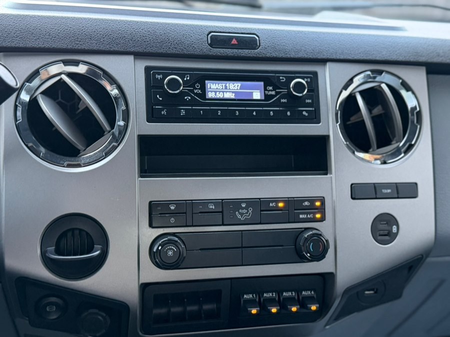 2022 Ford F-650 - Photo 35