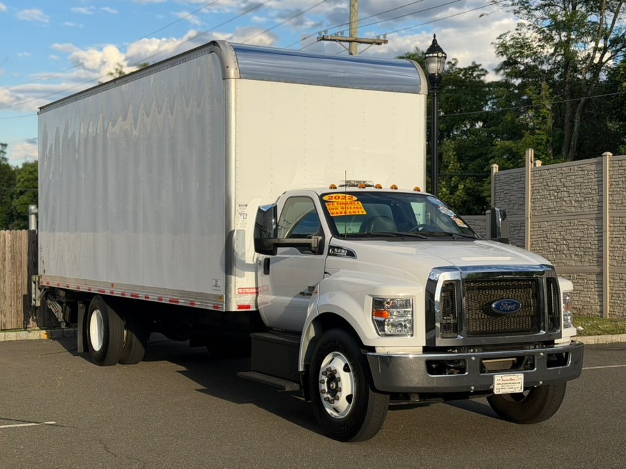 2022 Ford F-650's photo