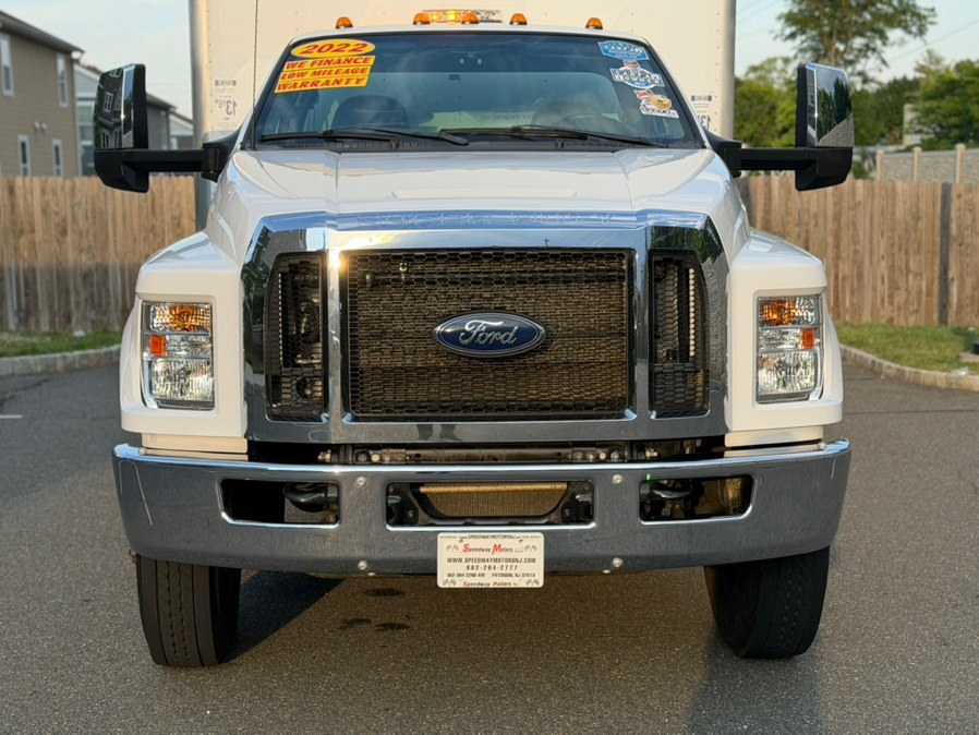 2022 Ford F-650 - Photo 9