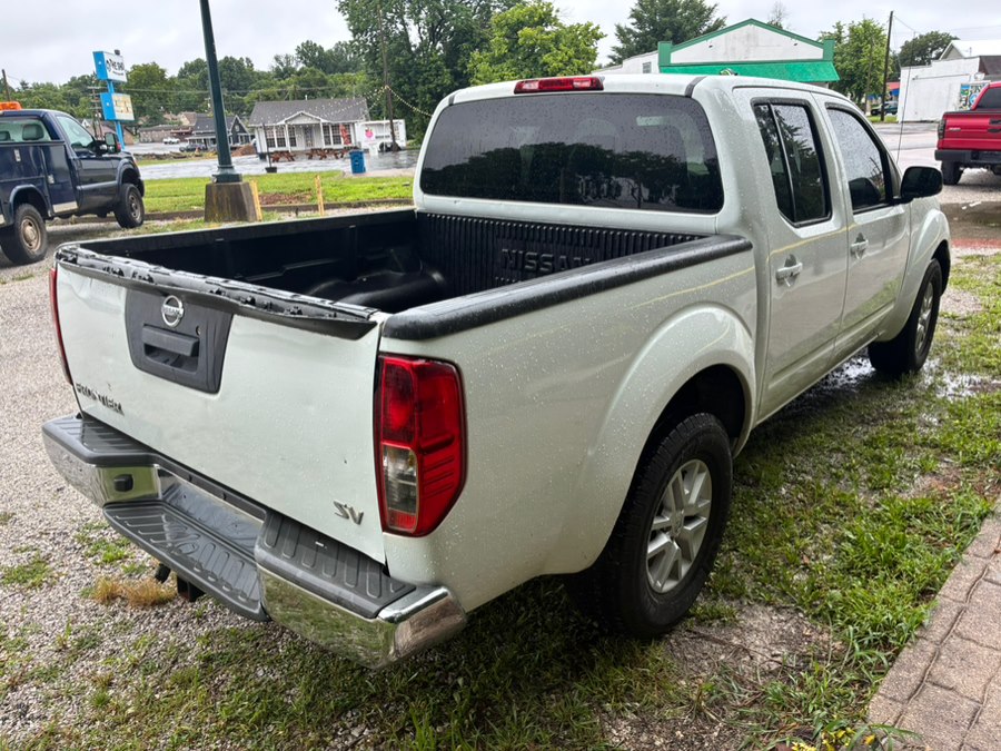 2017 Nissan Frontier SV - Photo 9