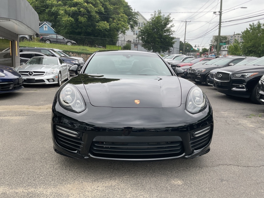 2015 Porsche Panamera GTS's photo