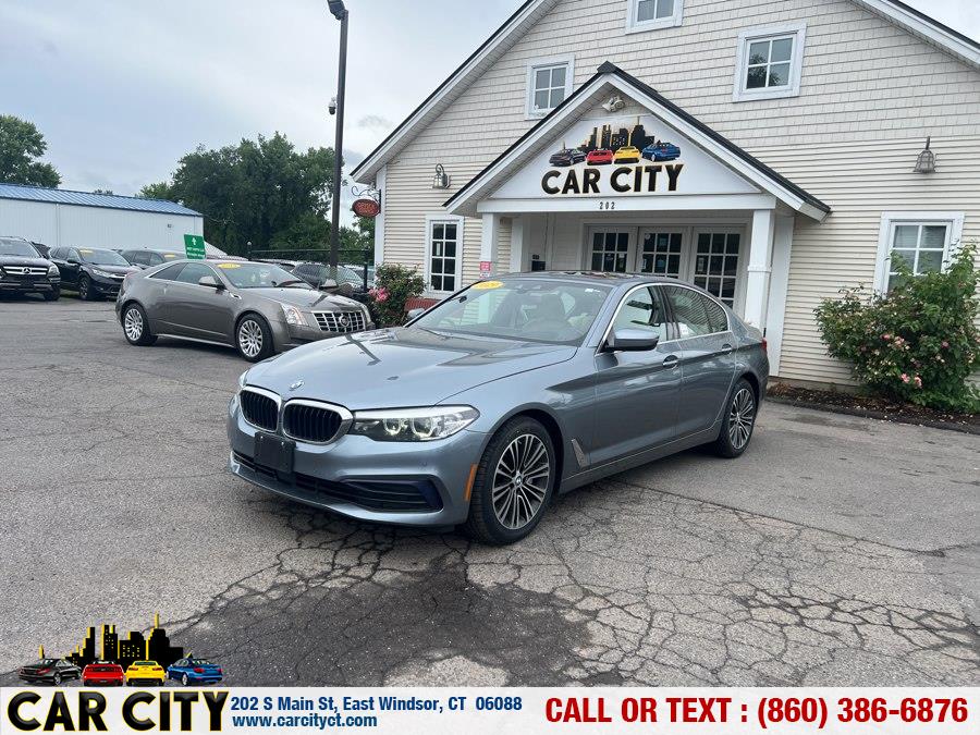 2019 BMW 5 Series 530i xDrive AWD photo