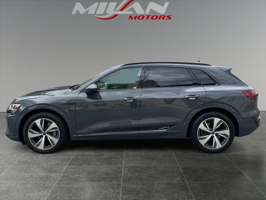 2024 Audi Q8 e-tron 55 114 kWh Premium quattro's photo
