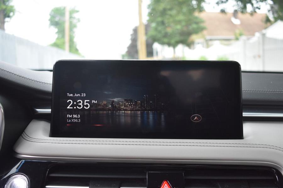 2025 GENESIS G70 Standard - Photo 16