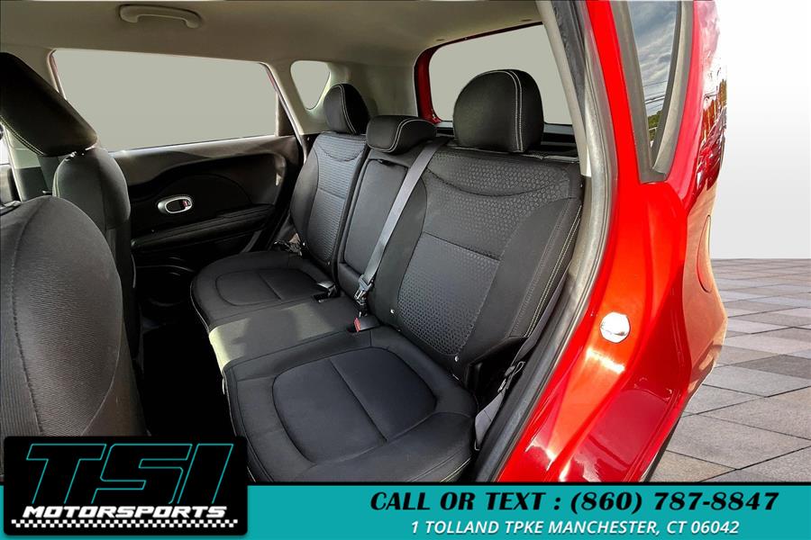 2015 Kia Soul + - Photo 25