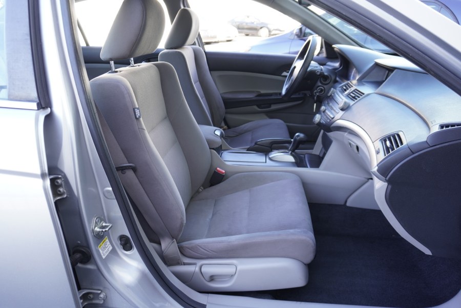 2012 Honda Accord LX-P - Photo 12
