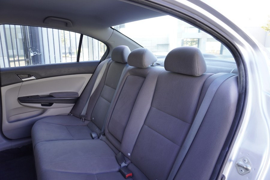 2012 Honda Accord LX-P - Photo 15