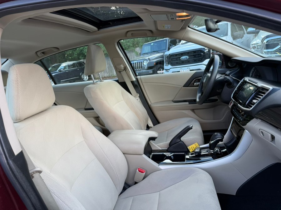 2017 Honda Accord EX - Photo 20