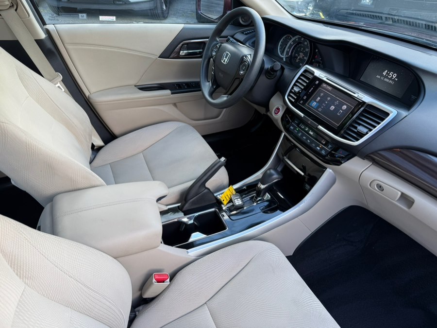 2017 Honda Accord EX - Photo 22