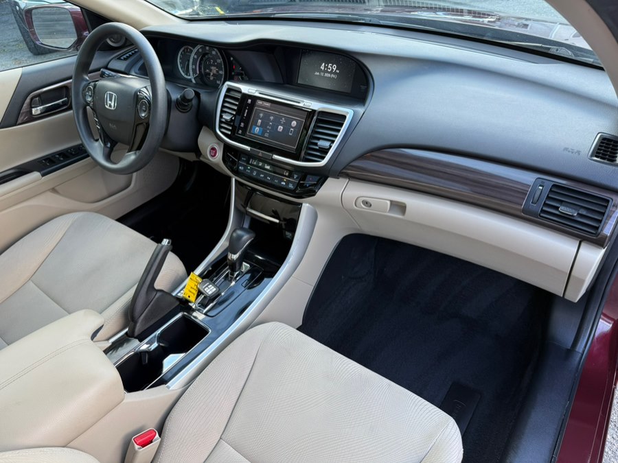 2017 Honda Accord EX - Photo 21