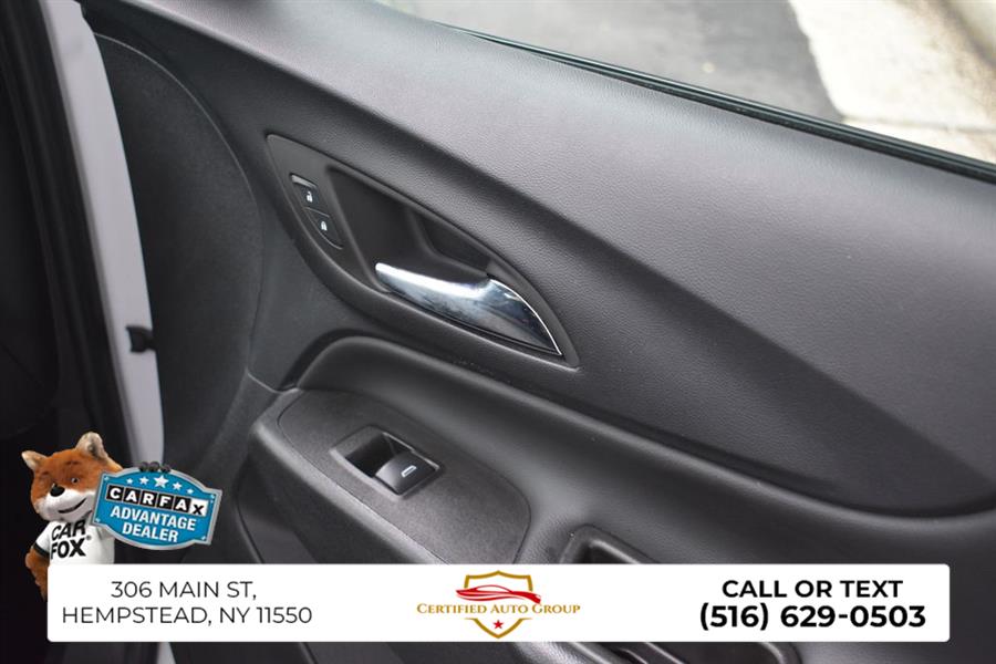 2024 Chevrolet Equinox LT - Photo 20