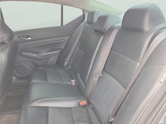 2019 Nissan Altima SL - Photo 24