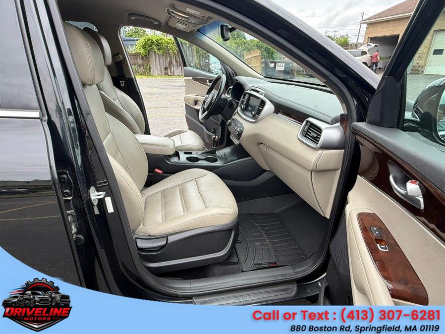 2017 Kia Sorento LX - Photo 9