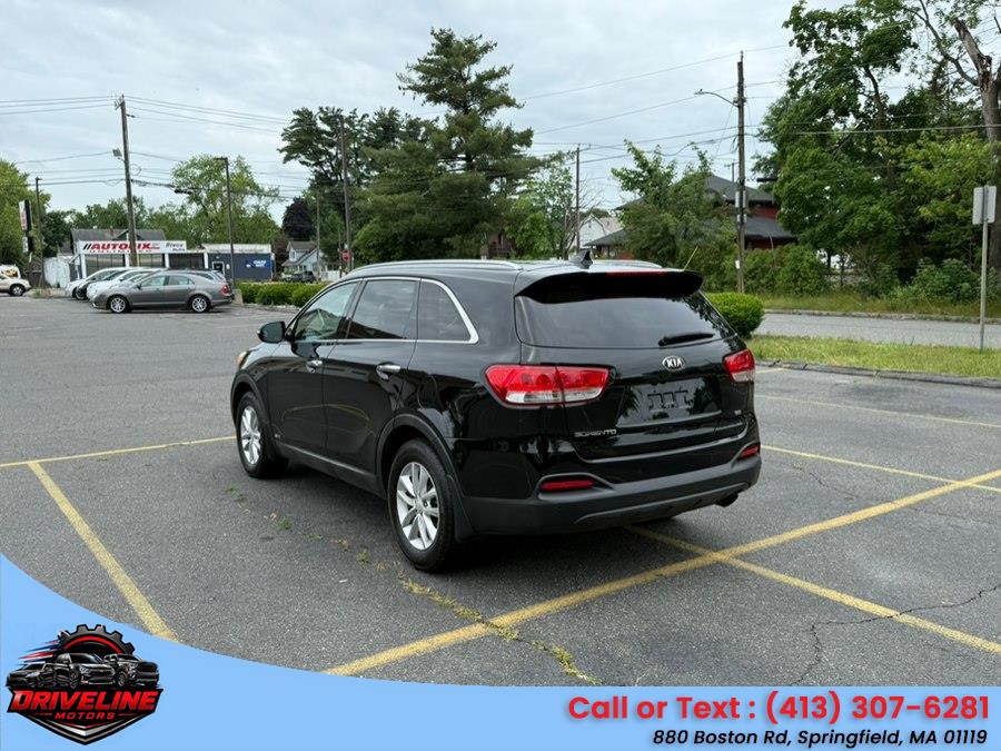 2017 Kia Sorento LX - Photo 6