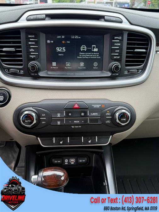 2017 Kia Sorento LX - Photo 18