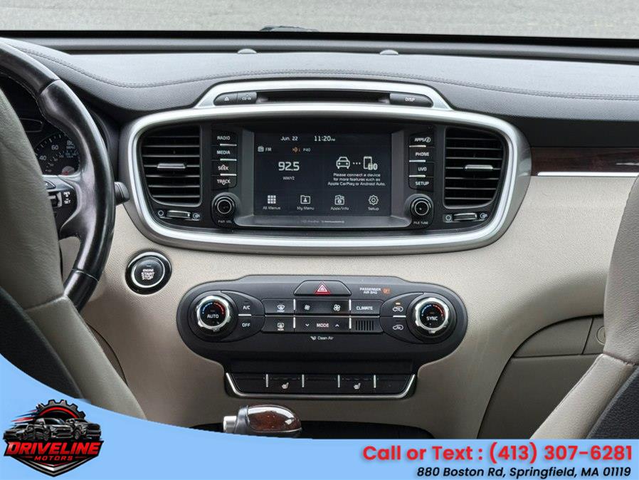 2017 Kia Sorento LX - Photo 16