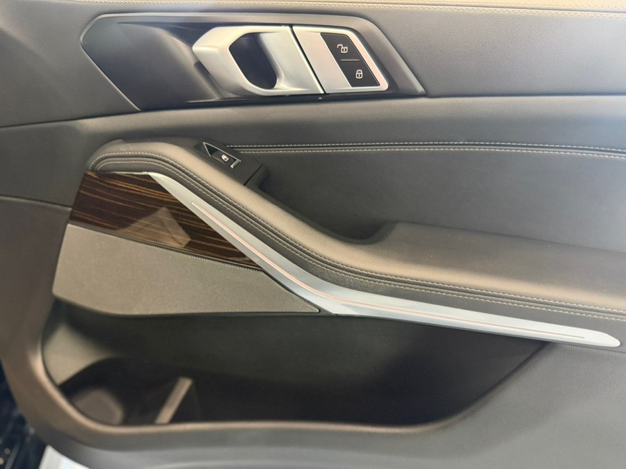 2024 BMW X5 40i - Photo 17