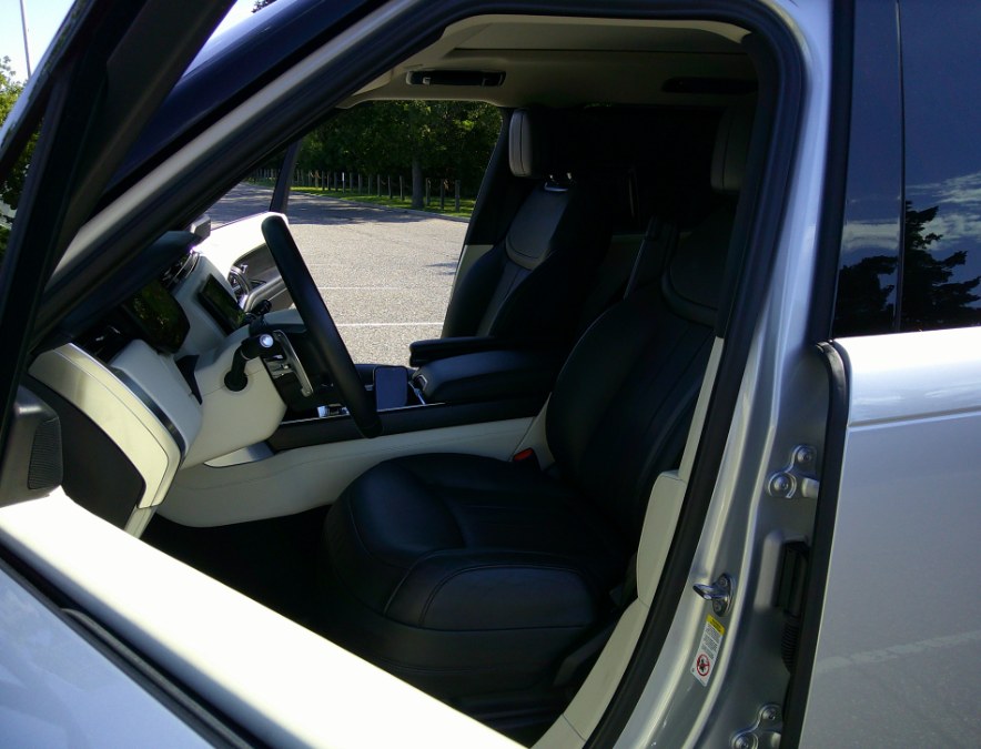 2023 Land Rover Range Rover SE - Photo 93
