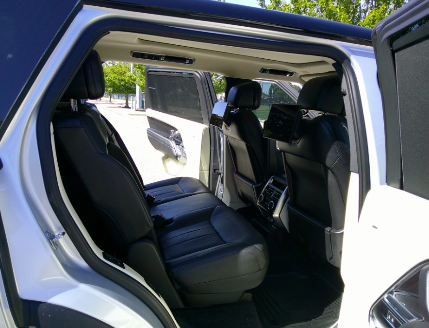 2023 Land Rover Range Rover SE - Photo 75