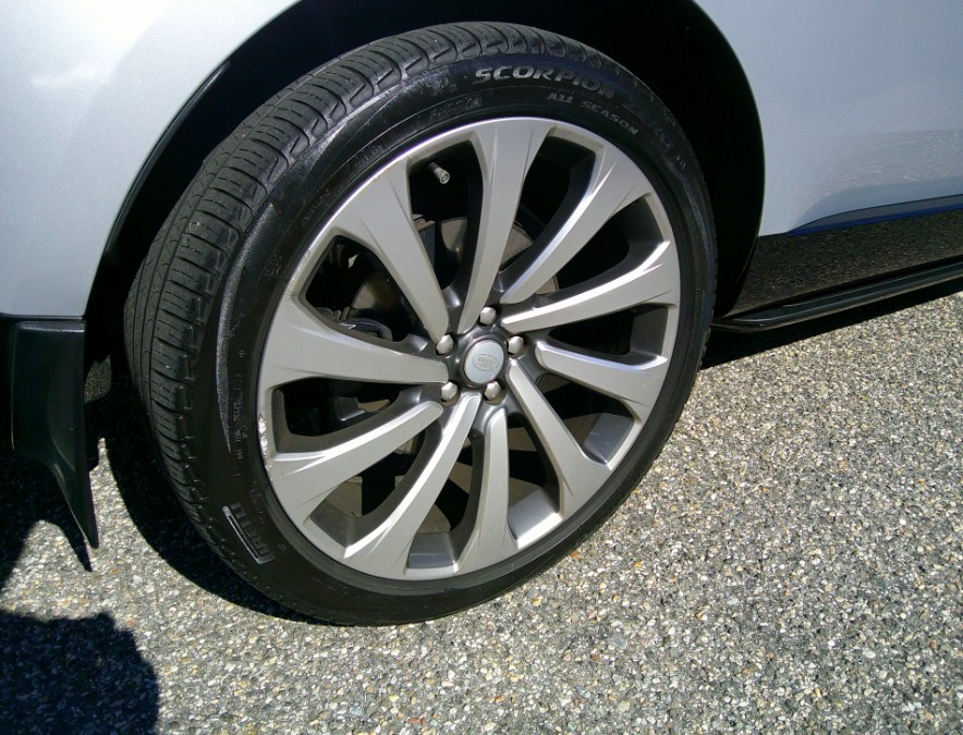 2023 Land Rover Range Rover SE - Photo 14