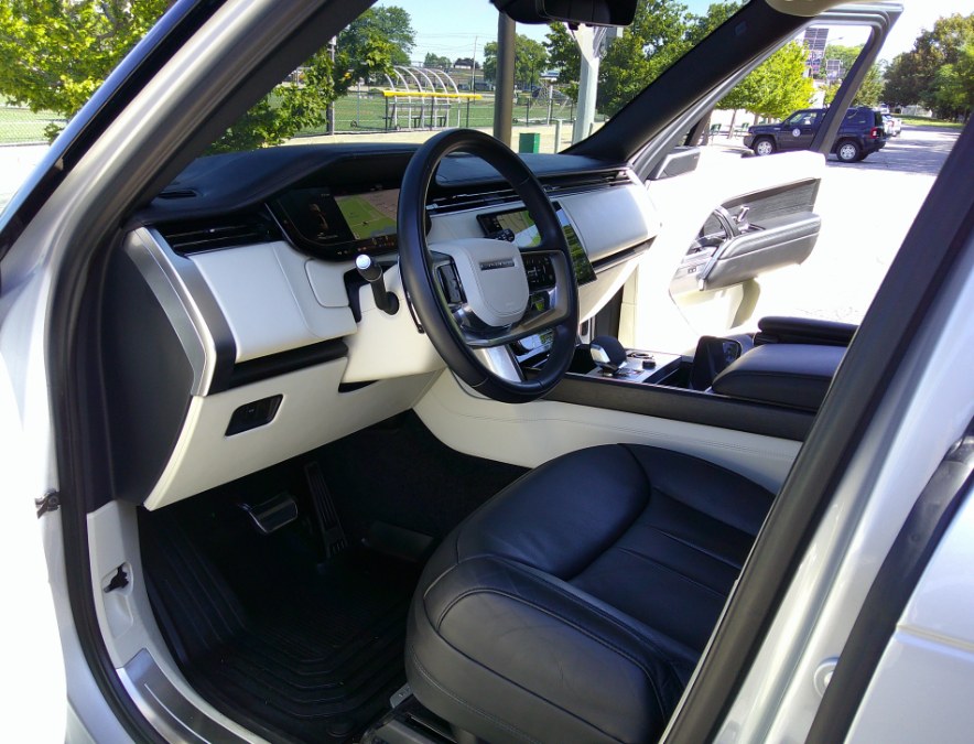 2023 Land Rover Range Rover SE - Photo 94