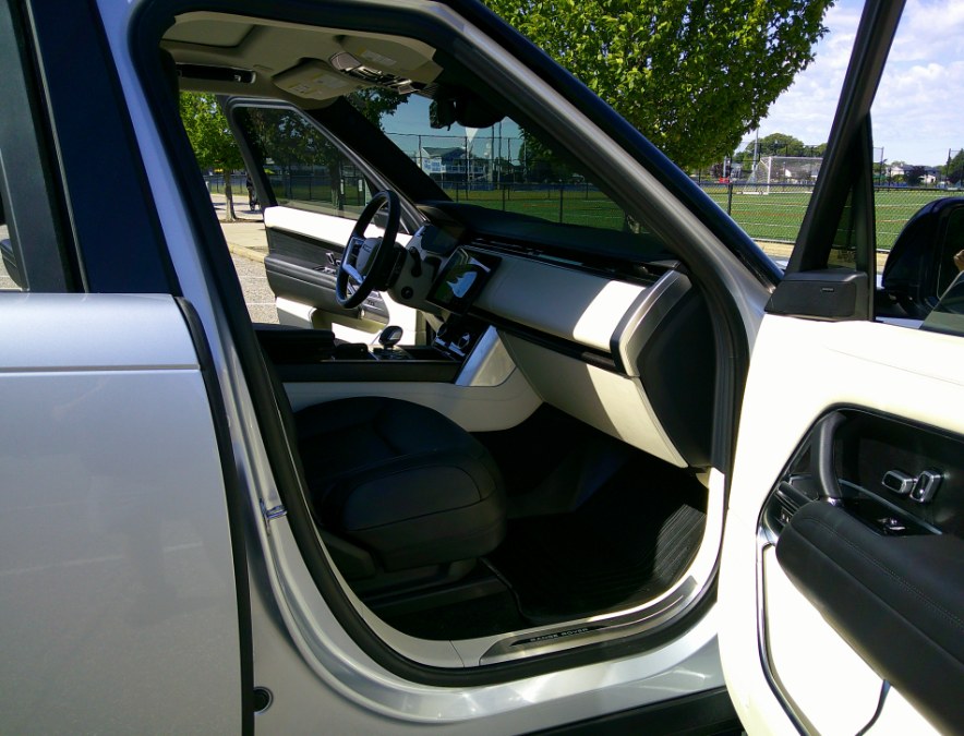 2023 Land Rover Range Rover SE - Photo 87