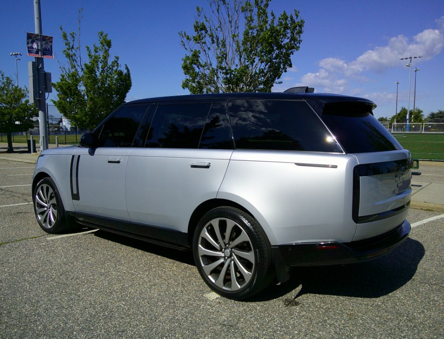 2023 Land Rover Range Rover SE - Photo 30
