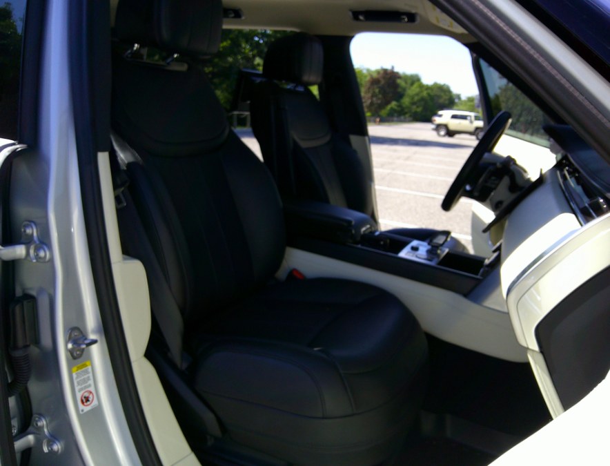 2023 Land Rover Range Rover SE - Photo 88