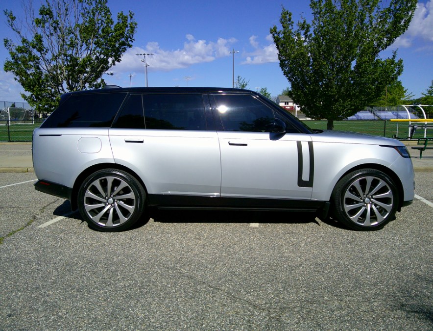 2023 Land Rover Range Rover SE - Photo 10