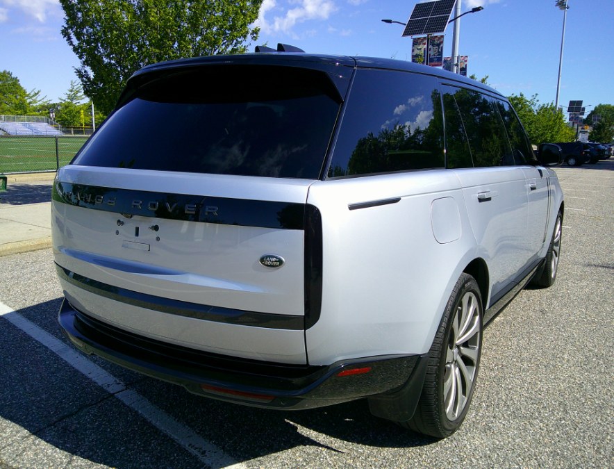 2023 Land Rover Range Rover SE - Photo 13