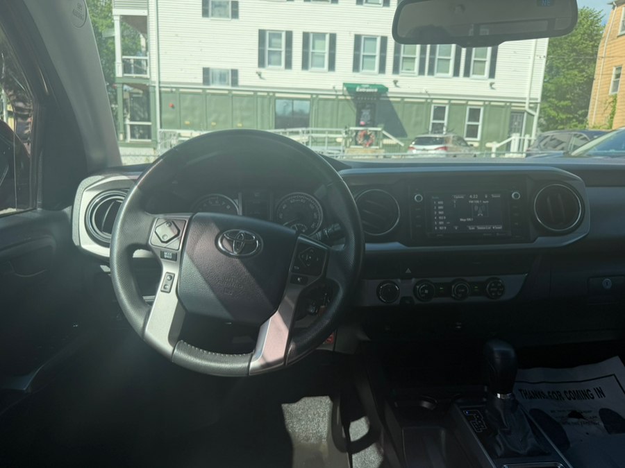 2017 Toyota Tacoma SR5 - Photo 12
