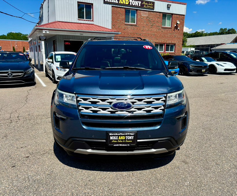 2019 Ford Explorer XLT 4WD's photo