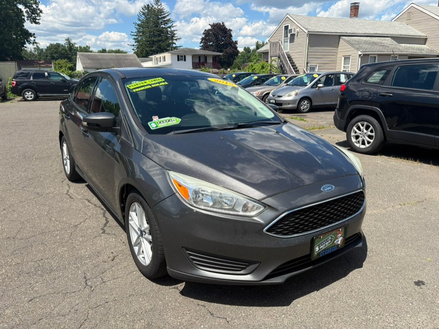 Gray 2015 Ford Focus Sedan Front-Wheel Drive Automatic