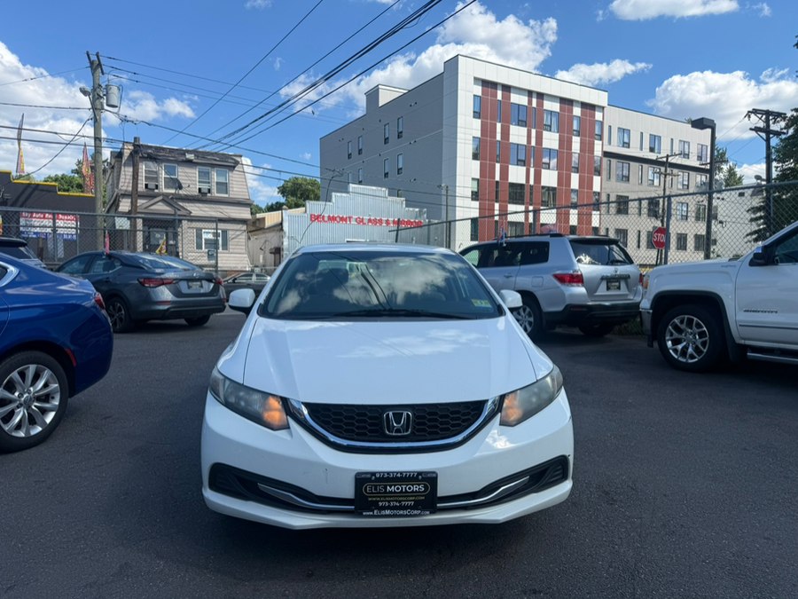 2013 Honda Civic LX Auto's photo