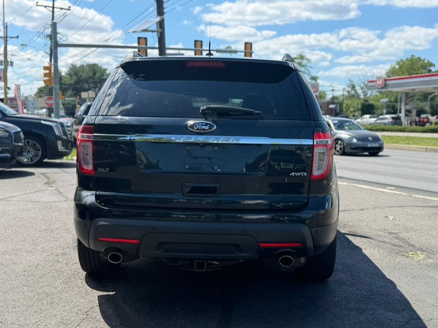 2014 Ford Explorer XLT 4x4's photo