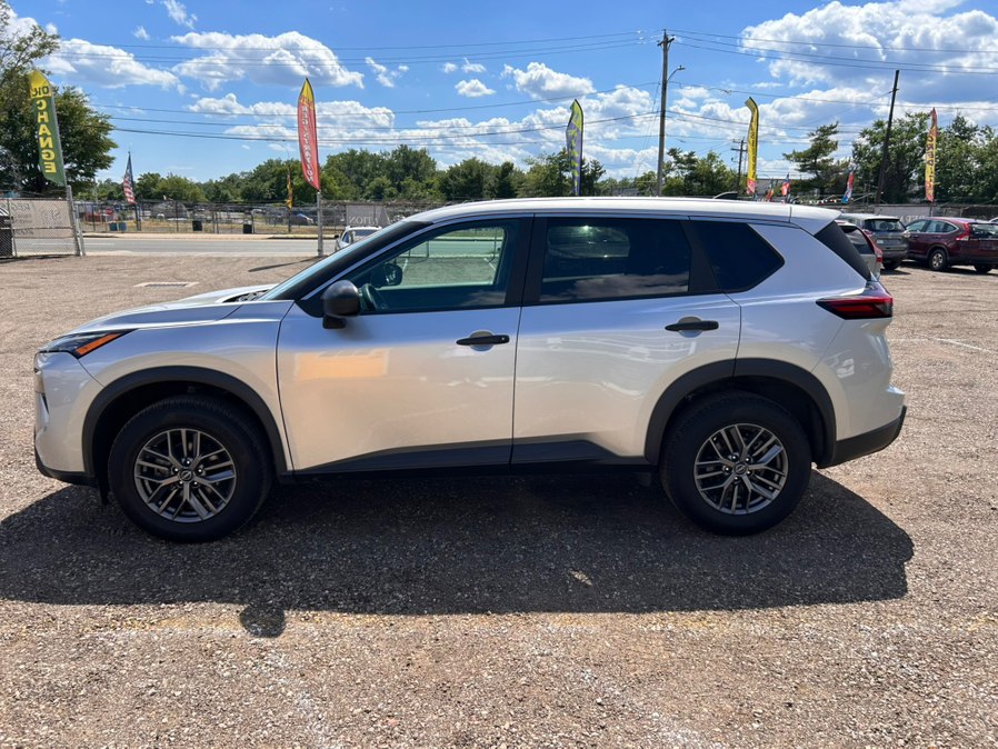 2024 Nissan Rogue S - Photo 6