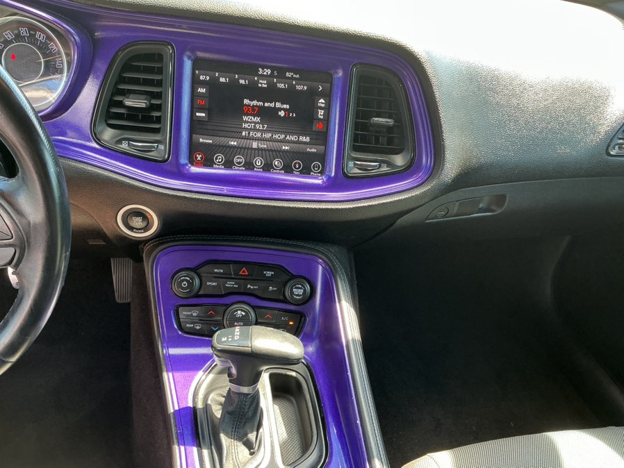 2016 Dodge Challenger R/T - Photo 14