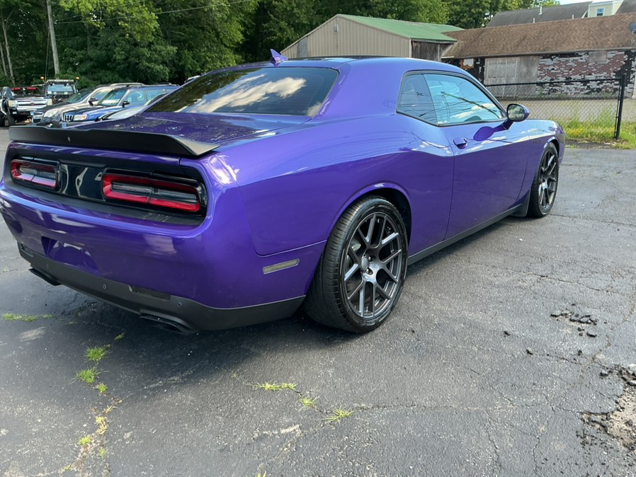 2016 Dodge Challenger R/T - Photo 6