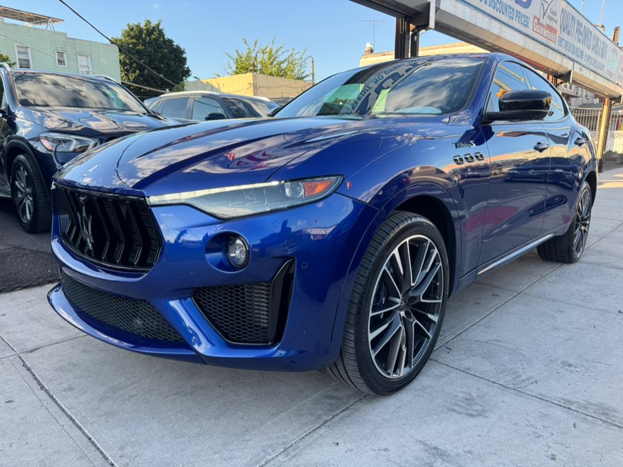 2022 Maserati Levante Modena S's photo