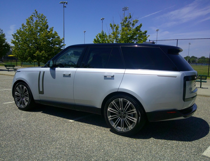 2023 Land Rover Range Rover - $64,977