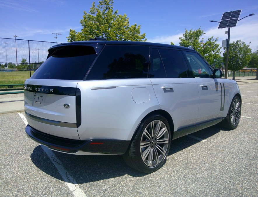 2023 Land Rover Range Rover - $64,977