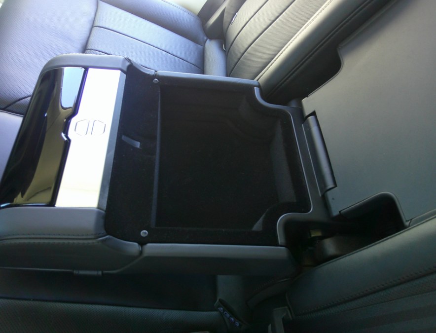 2023 Land Rover Range Rover - $64,977