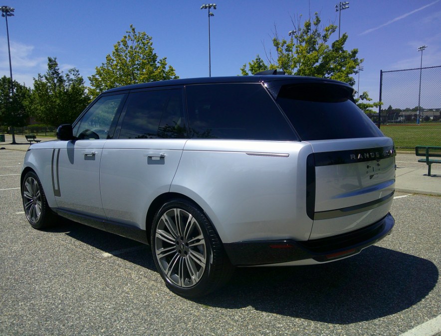 2023 Land Rover Range Rover - $64,977