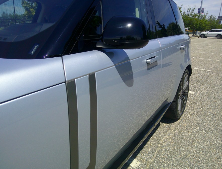 2023 Land Rover Range Rover - $64,977